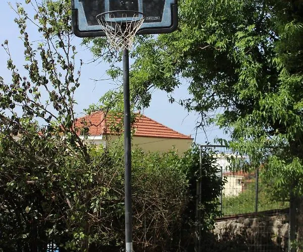 Pigi Βίλα Méson Yerakaríon