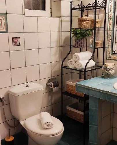 Pigi Méson Yerakaríon